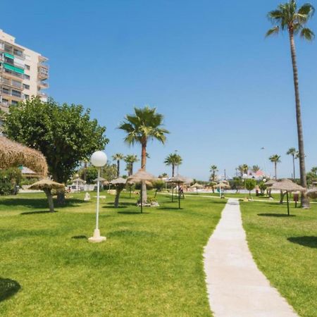 Appartement Estudio recién reformado en primera línea de playa à Benalmádena Extérieur photo