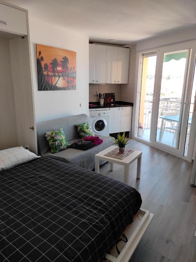 Appartement Estudio recién reformado en primera línea de playa à Benalmádena Extérieur photo